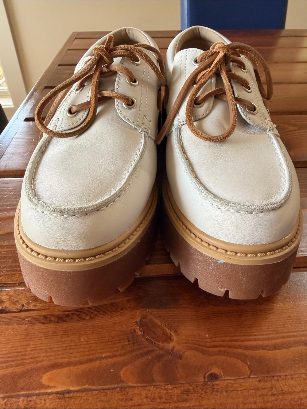 Timberland White Platform Lug-Soled Boat Shoes with Brown Laces - Picture 7 of 8
